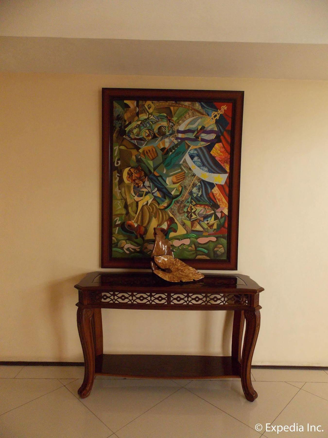 M Citi Suites Cebu Exteriör bild
